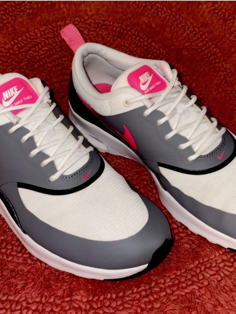 Nike Womens Air Max Thea Running Shoes Multicolor Low Top Lace Up 9 - Picture 3 of 7